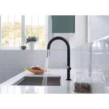 Arezzo design Yukon egykaros konyhai csaptelep, matt fekete kivitelben