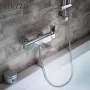 Arezzo design Springfield kád csaptelep ki- és behajtható kifolyóval AR-5020