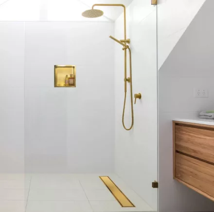 Balneo Duplex NEXT Black kétoldalas lineáris lefolyó 60 cm csempézhető, arany BR-60N – BAL-BR60N