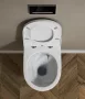 Cersanit Zen Pro ívelt fali WC csésze, duroplast ülőkével, beépíthető falsík alatti tartállyal, fehér kivitelben.