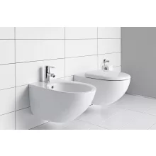  Duravit Architec öblítőperem nélküli fali WC-szett, Soft Close ülőkével 45720900A1