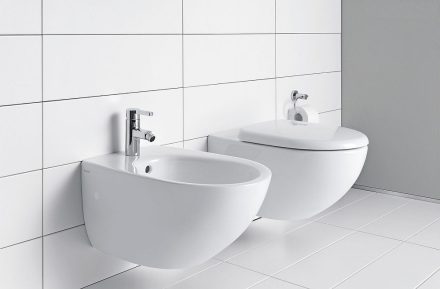 Duravit Architec öblítőperem nélküli fali WC-szett, Soft Close ülőkével 45720900A1