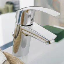   Grohe Eurosmart egykaros mosdócsaptelep automata leeresztőszeleppel, S-es méret, króm 23459002