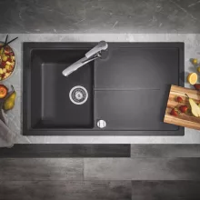   Grohe K400 Felülről beépíthető kompozit mosogatótálca csepegtetővel 860x500 mm, gránit fekete 31640AP0