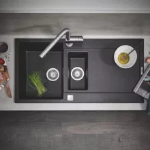   Grohe K500 Felülről beépíthető kompozit mosogatótálca csepegtetővel 1000x500 mm, gránit fekete 31646AP0