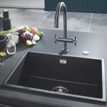   Grohe K700U Kompozit mosogatótálca 610x460, gránit fekete 31655AP0