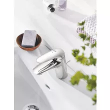   Grohe Wave egykaros mosdócsaptelep S-méret húzórudas leeresztővel, króm 32284001