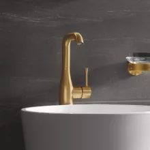   Grohe Essence egykaros mosdócsaptelep L-es méret, szálcsiszolt világos arany 32628GN1