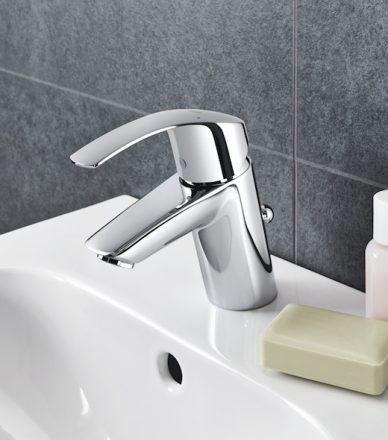 Grohe Eurosmart mosdó csaptelep, automata leeresztővel S-Size 33265002