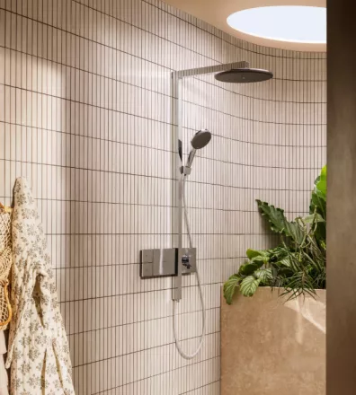 Hansgrohe Raindance Alive S zuhanyrendszer 300 ShowerSelect Comfort E termosztáttal, króm 24582000