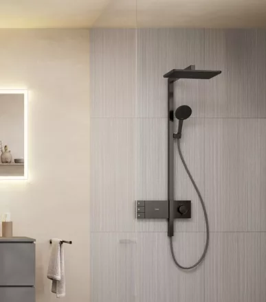 Hansgrohe Raindance Alive Q zuhanyrendszer ShowerSelect Comfort E termosztáttal, szálcsiszolt fekete/króm 24590340