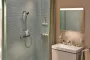 Hansgrohe Activera Select S ShowerTablet zuhanyszett modern króm kialakítással és 2 funkciós kézizuhannyal.