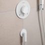 Hansgrohe FixFit Fine S fali csatlakozó visszacsapó szeleppel, matt fehér 28882700