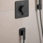 Hansgrohe FixFit Fine Q fali csatlakozó visszacsapó szeleppel, szálcsiszolt fekete/króm 28884340