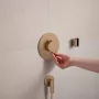 Hansgrohe Ecostat Comfort S 2 funkciós termosztát beépített biztonsági funkcióval, szálcsiszolt bronz 33718140