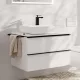 Hansgrohe Xelu Q Konzolos két fiókos mosdószekrény 780/550 mosdótálakhoz, matt fekete fogantyú/magasfényű fehér 54074670