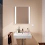 Hansgrohe Xarita Lite Q Tükör függőleges irányú LED világítással 60x70 fali kapcsolóhoz, matt fehér 54962700