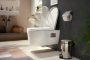 Hansgrohe EluPura Original S ívelt karbamid WC ülőke és fedél Soft-Close mechanizmussal, fehér 60148450
