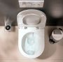 Hansgrohe EluPura Original S padlónálló vario kifolyású kerámia WC tartállyal és ülőkével, fehér 60205450