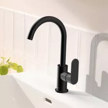   Hansgrohe Rebris S mosdócsaptelep 210, elforgatható kifolyóval és automata lefolyógarnitúrával, matt fekete 72536670