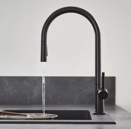 Hansgrohe Talis M54 matt fekete konyhai csaptelep 210, kihúzható zuhanyfejjel 72800670