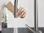 Hansgrohe Talis M54 rozsdamentes acél hatású konyhai csaptelep 210, kihúzható zuhanyfejjel 72801800