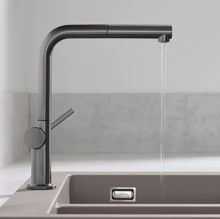 Hansgrohe Talis M54 konyhai csaptelep 270 kihúzható zuhanyfejjel szálcsiszolt fekete króm 72808340