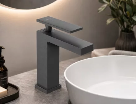 Hansgrohe Tecturis E 80 víztakarékos mosdó csaptelep CoolStart szálcsiszolt fekete króm 73001340