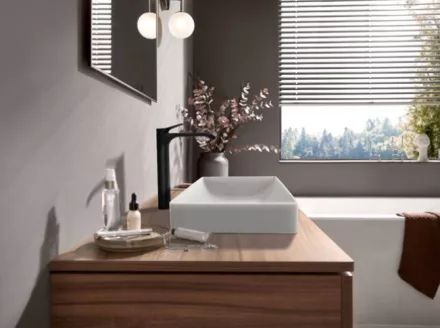 Hansgrohe Vivenis egykaros mosdócsaptelep 250, automata lefolyógarnitúrával, matt fekete 75040670