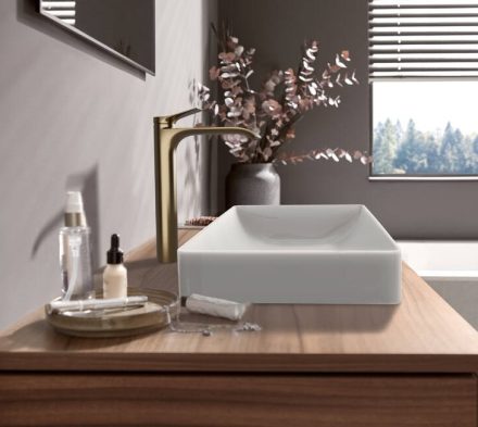 Hansgrohe Vivenis egykaros magasított mosdó csaptelep 250 automata lefolyógarnitúrával CoolStart, szálcsiszolt bronz 75044140