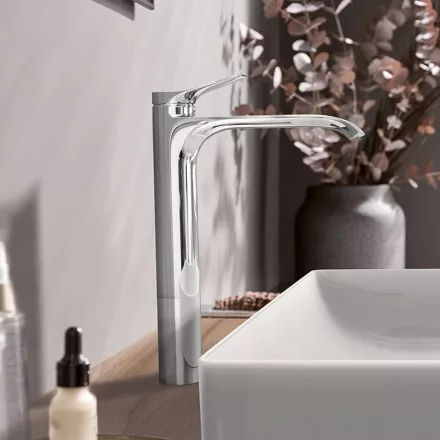 Hansgrohe Vivenis egykaros magasított mosdó csaptelep 250 CoolStart, króm 75045000