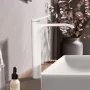 Hansgrohe Vivenis egykaros magasított mosdó csaptelep 250 CoolStart, matt fehér 75045700