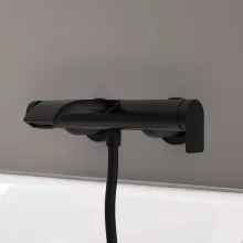  Hansgrohe Vivenis egykaros kádcsaptelep falsíkon kívüli szereléshez, matt fekete 75420670