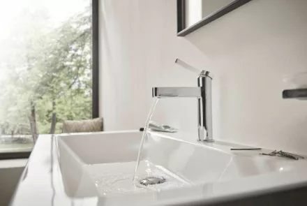 Hansgrohe Finoris Egykaros mosdócsaptelep 110, CoolStart, push-open lefolyógarnitúrával króm 76024000