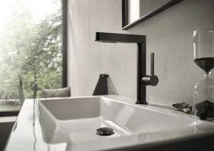 Hansgrohe Finoris mosdócsaptelep 230 kihúzható kifolyóval, lefolyógarnitúrával szálcsiszolt fekete króm 76063340