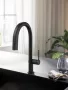 Hansgrohe Aqittura M91 Vízszűrős konyhai csaptelep 210, kihúzható zuhanyfejjel és indítókészlettel, matt fekete 76801670