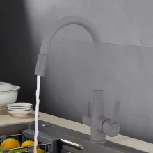 Invena Glamour vízszűrős konyhai csaptelep rugalmas kifolyóval és ivóvízszűrővel szürke kivitelben