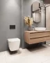Invena Malaga csendes öblítésű fali kerámia WC csésze örvényöblítéssel és lágyan zárodó könnyen levehető ülőkével, fehér.