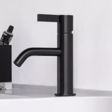   Laufen Kartell by Laufen álló egykaros mosdó csaptelep, matt titán fekete H3113310811001