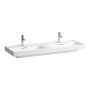 Laufen Meda porcelán dupla mosdó 130x46 cm csaplyuk és túlfolyó nélkül, LCC bevonattal, fehér H8141124001121