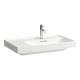 Laufen Meda porcelán mosdó 80x46 cm 3 csaplyukkal és túlfolyó nélkül LCC bevonattal, jobbos/fehér H8171154001581