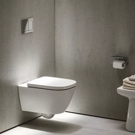 Laufen Meda porcelán fali WC csésze 36x54 cm lágyan záródó Duroplast ülőkével, fehér H8661100000001