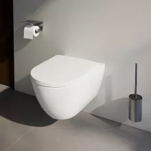 Laufen Pro X csendes öblítésű fali kerámia WC csésze LCC bevonattal és Duroplast ülőkével, fehér kivitelben.