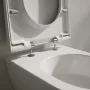 Laufen Pro X kompakt csendes öblítésű fali kerámia WC csésze lassan záródó Duroplast ülőkével, matt fekete kivitelben.