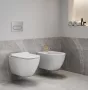 Ravak Uni Chrome RimOff fali kerámia WC csésze műanyag Soft-Close WC ülőkével, fehér kivitelben.