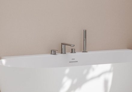 Ravak Chrome II négylyukas kádperemre szerelhető csaptelep zuhanyszettel, króm X070587