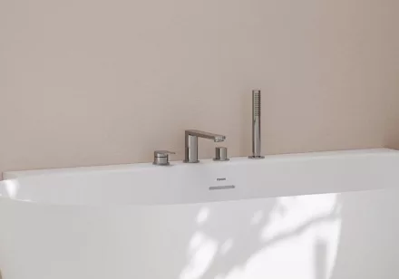 Ravak Chrome II négylyukas kádperemre szerelhető csaptelep zuhanyszettel, króm X070587