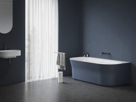 Ravak Ypsilon Wall falhoz illeszthető akrilkád 178x86 cm fehér le-és túlfolyóval, fehér/deepsea blue XC00100070