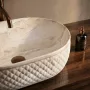 Rea Oktawia Kallisto pultra ültethető kerámia mosdótál 50x35,5 cm, matt kőhatás dekoratív felülettel.
