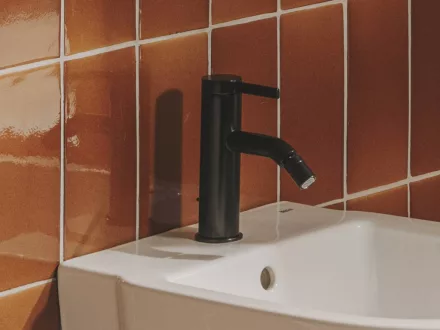 Roca Ona bidé csaptelep automata leeresztővel, matt fekete A5A609ENB0